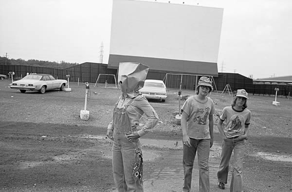 Grand River Drive-In Theatre - Old Picture (newer photo)